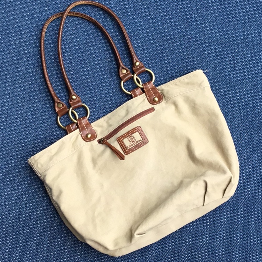 Tan canvas purse Giani Bernini